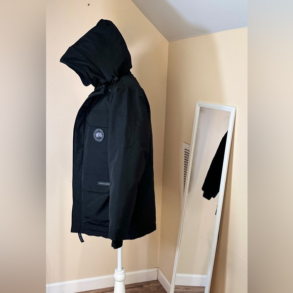 Canada Goose Men's Dark Hooded heavyweight Coat